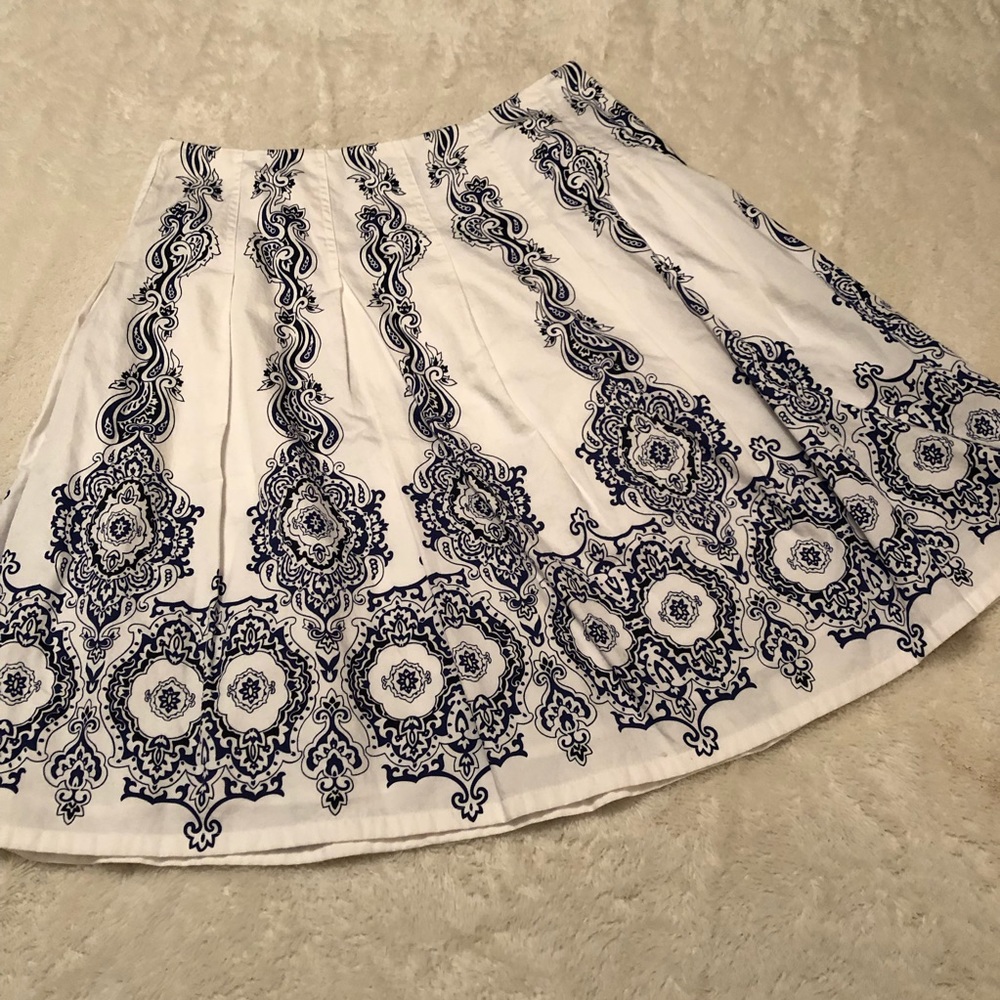 Jones New York vintage looking skirt!